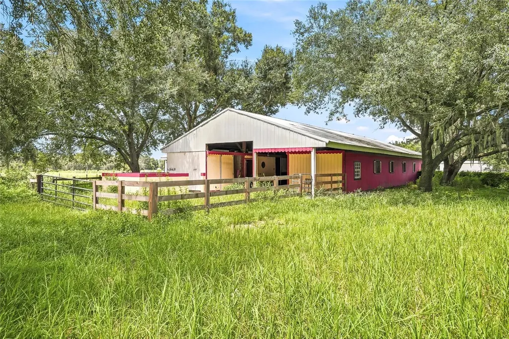 8731 Lithia Pinecrest Road Lithia FL 33547