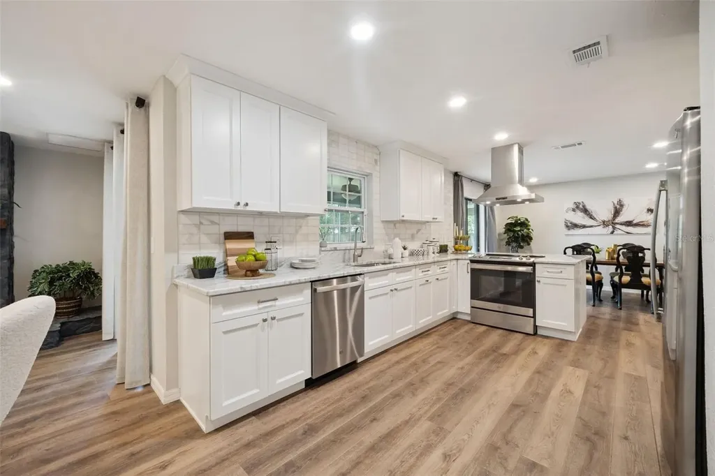 331 NE 50th Court Ocala FL 34470