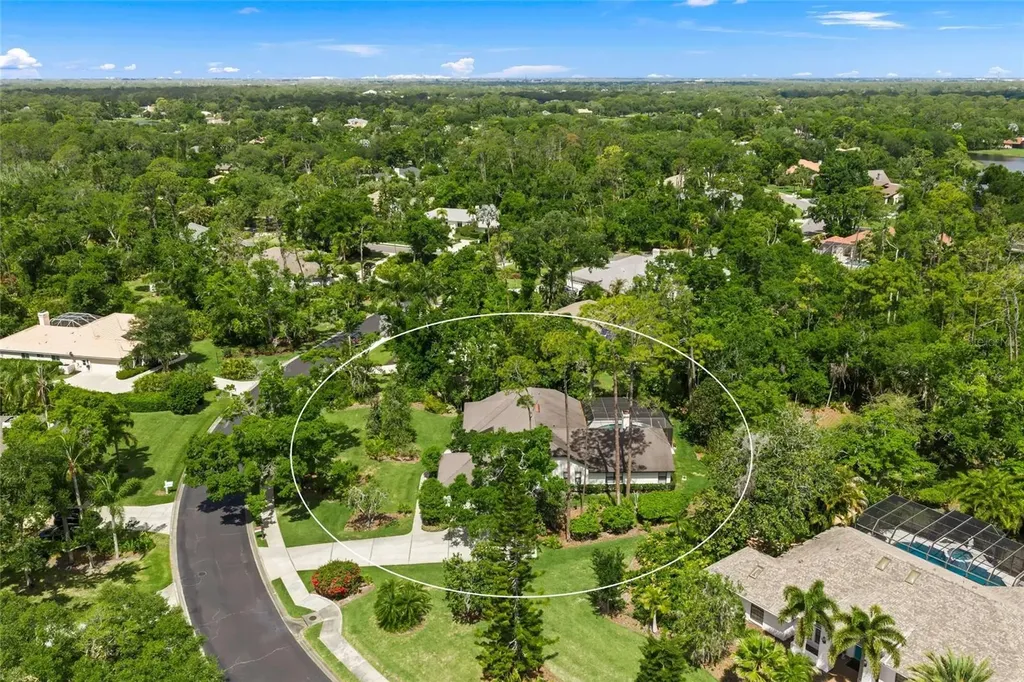 7758 Silver Bell Drive Sarasota FL 34241