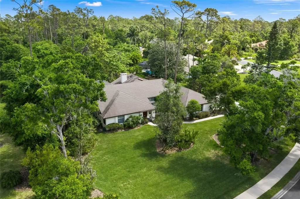 7758 Silver Bell Drive Sarasota FL 34241