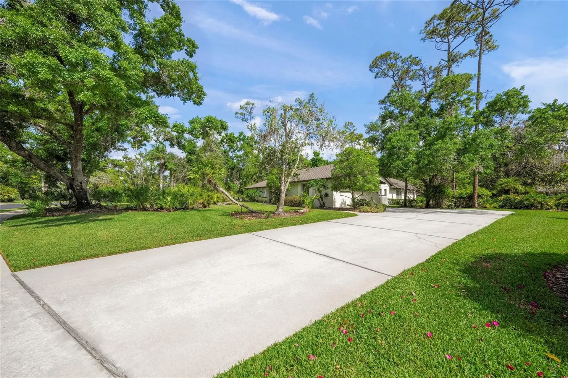7758 Silver Bell Drive Sarasota FL 34241