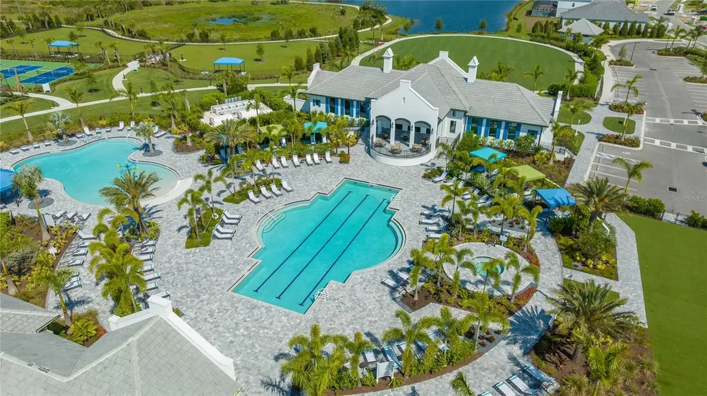 2550 Wild Cherry Path Sarasota FL 34240