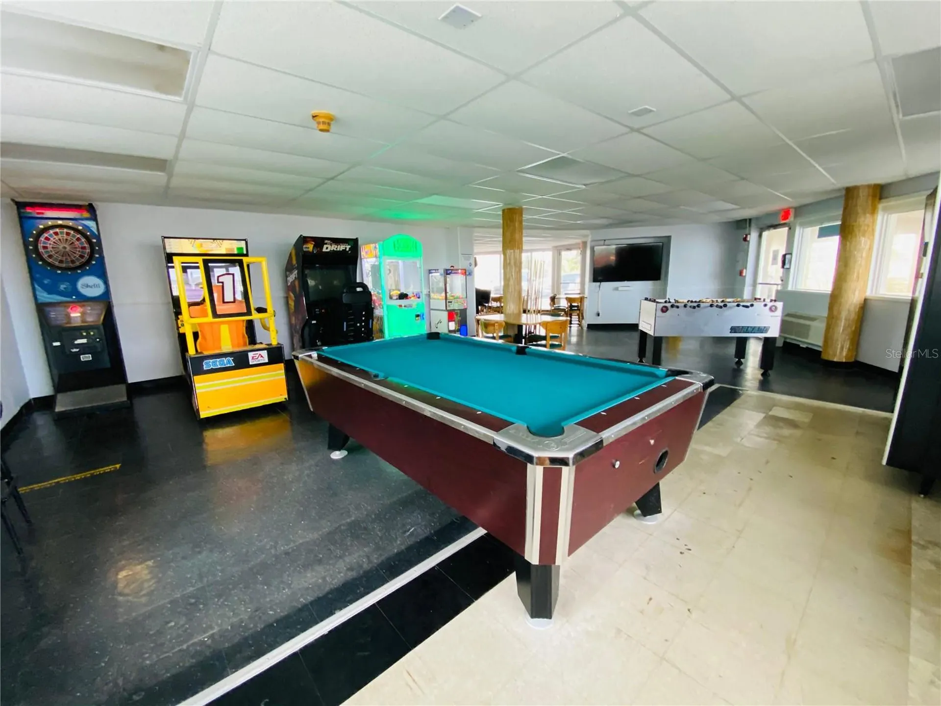 1233 S Atlantic Avenue Daytona Beach FL 32118