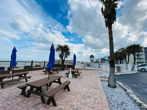 1233 S Atlantic Avenue Daytona Beach FL 32118