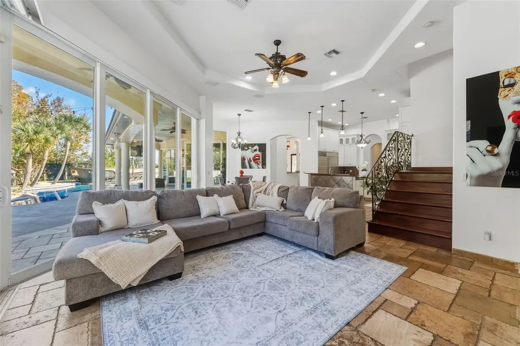 19165 Geraci Road Lutz FL 33558