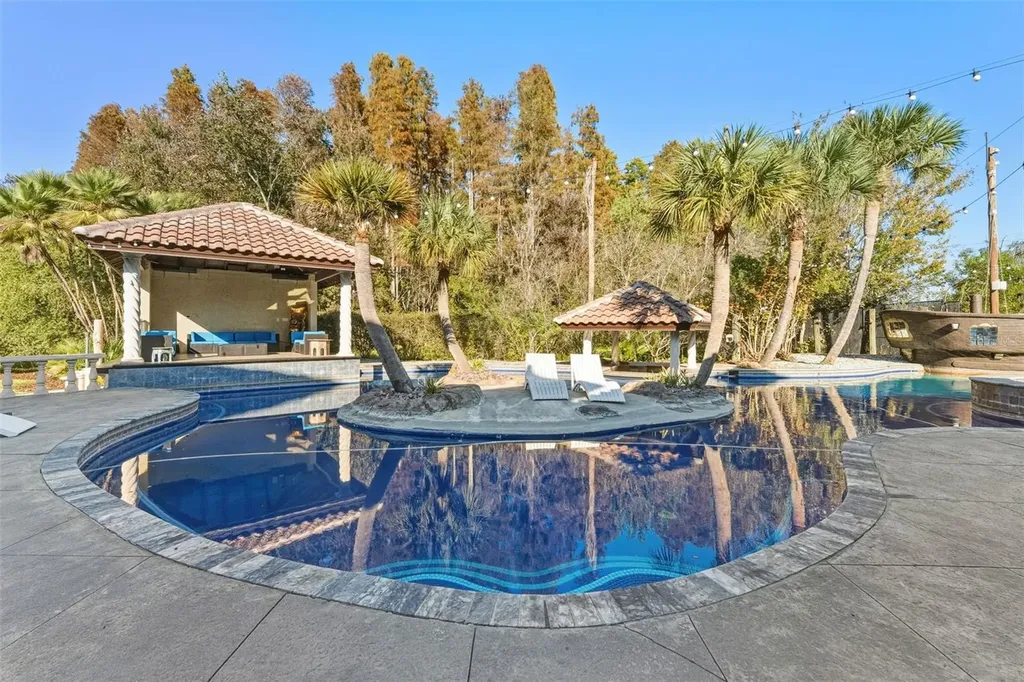 19165 Geraci Road Lutz FL 33558
