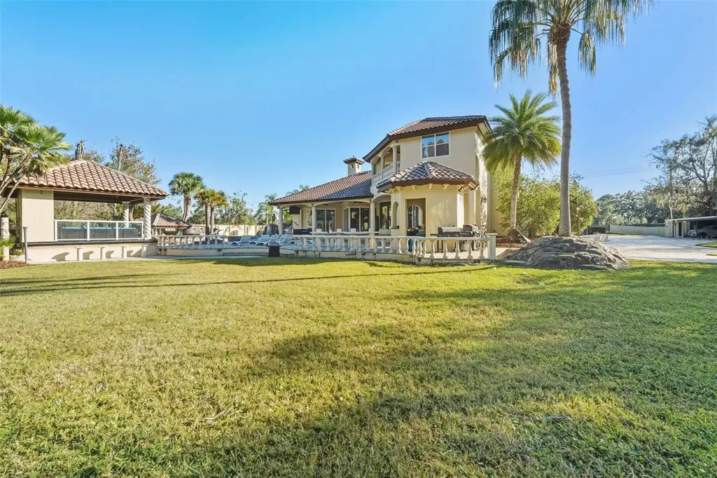 19165 Geraci Road Lutz FL 33558
