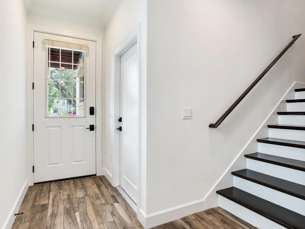 4413 W Gray Street Tampa FL 33609