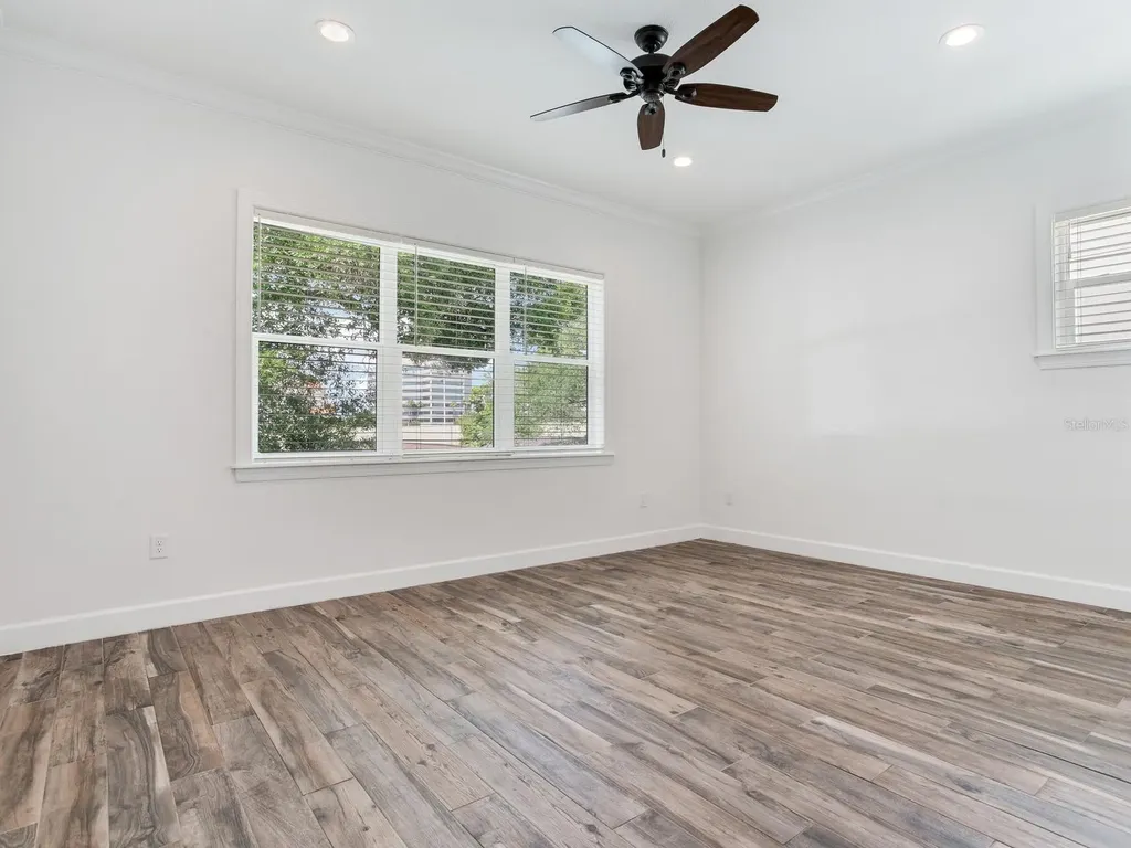 4413 W Gray Street Tampa FL 33609