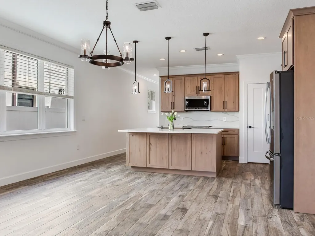 4413 W Gray Street Tampa FL 33609