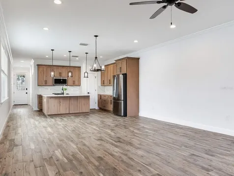 4413 W Gray Street Tampa FL 33609