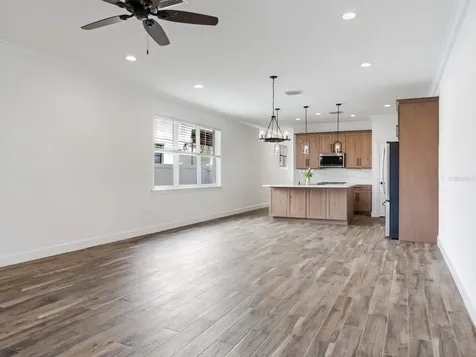 4413 W Gray Street Tampa FL 33609