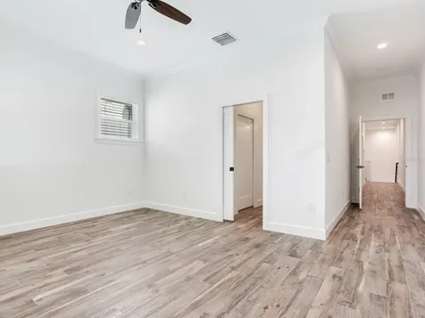 4413 W Gray Street Tampa FL 33609