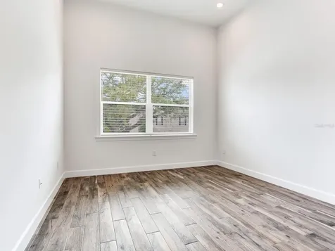 4413 W Gray Street Tampa FL 33609