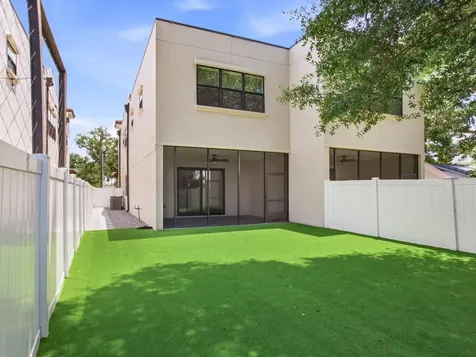 4413 W Gray Street Tampa FL 33609