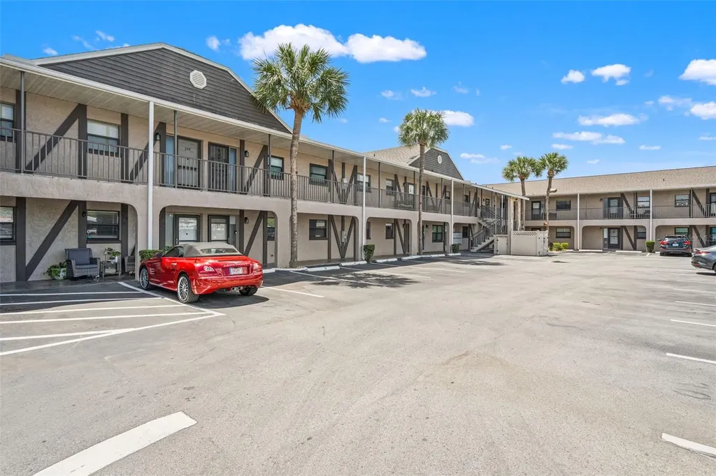 7400 Spring Hill Drive Spring Hill FL 34606