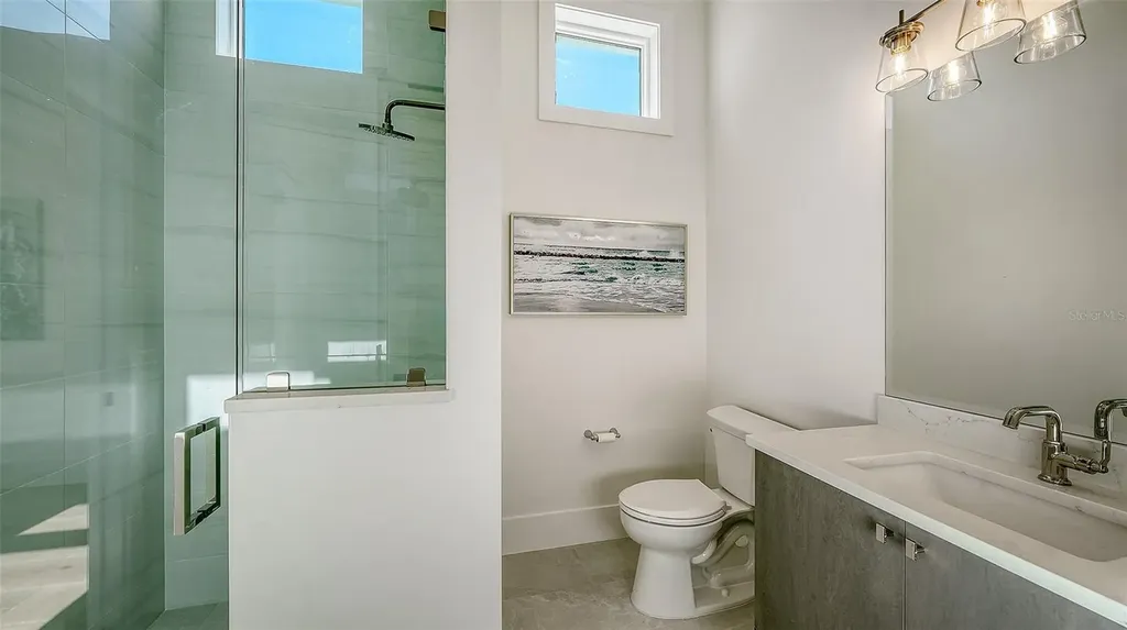 558 Venice Lane Sarasota FL 34242