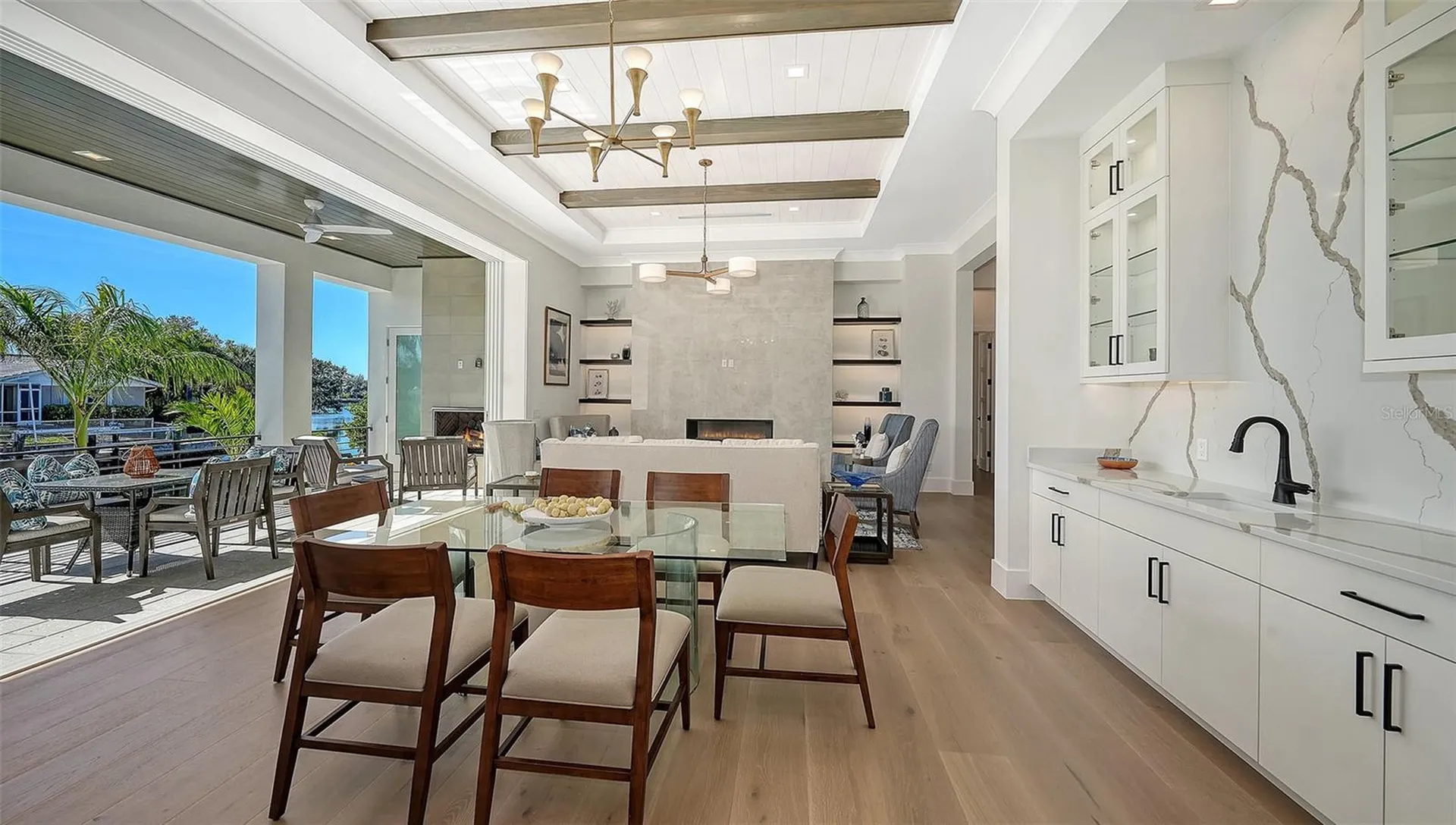 558 Venice Lane Sarasota FL 34242