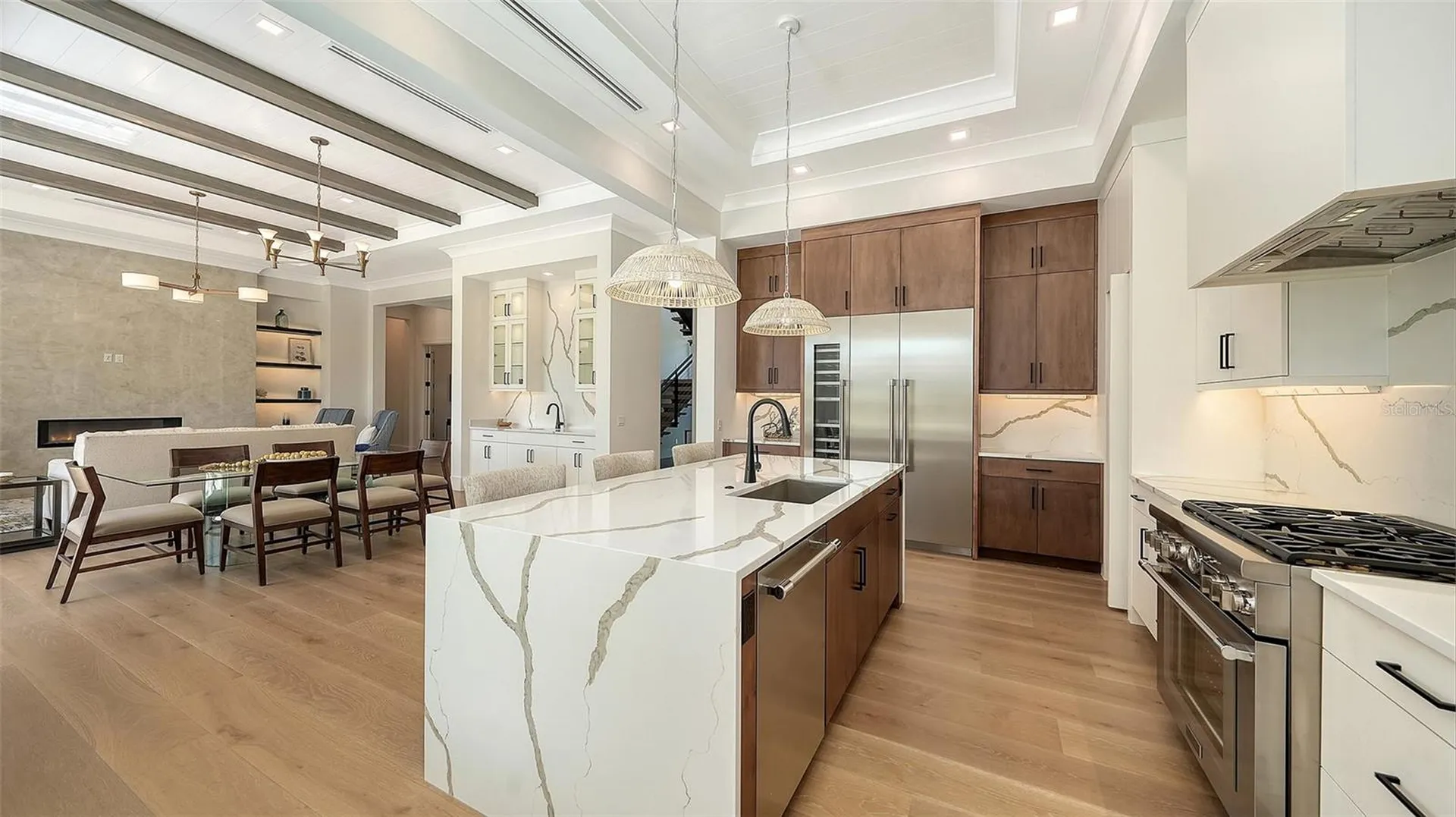 558 Venice Lane Sarasota FL 34242