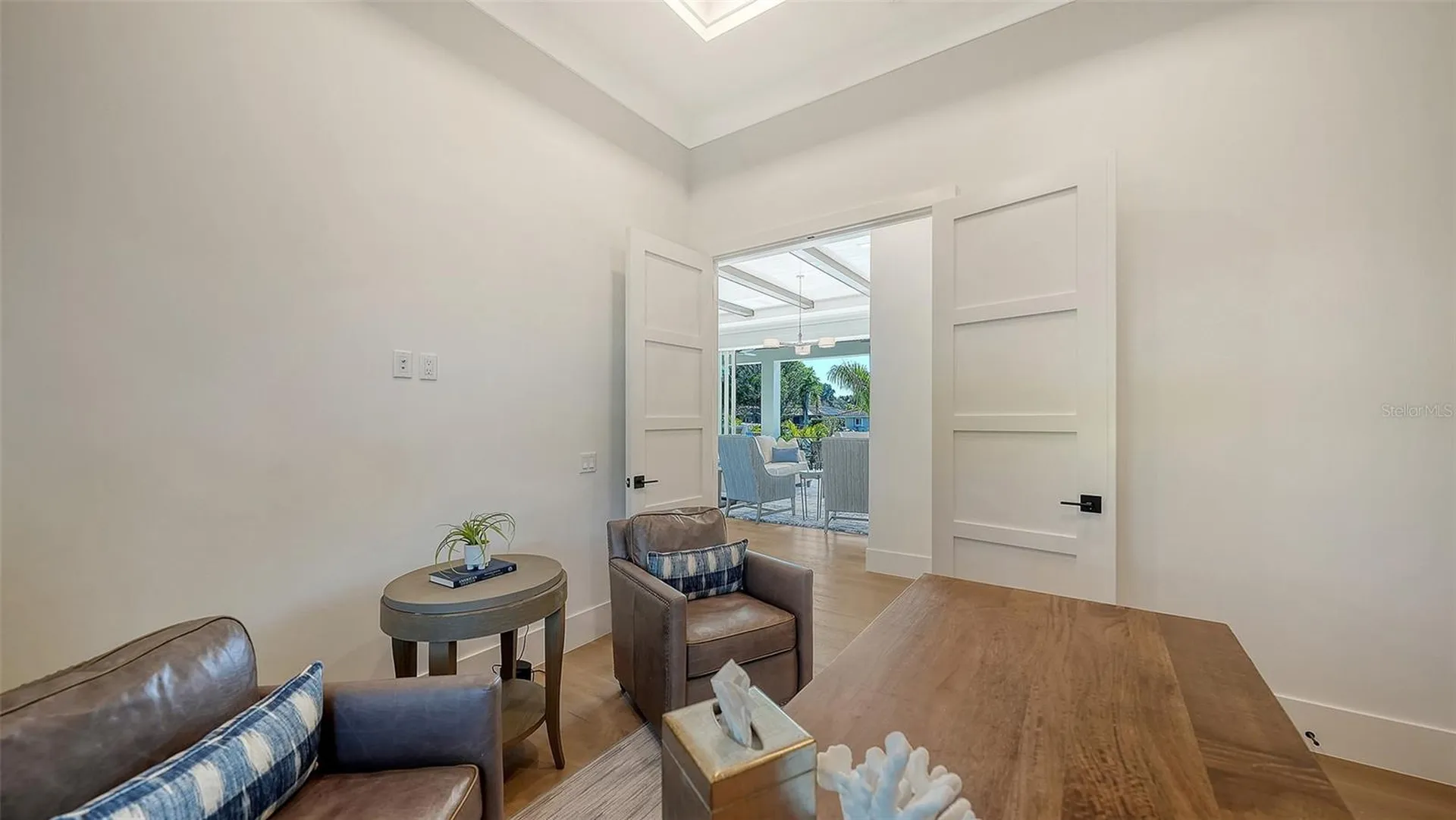 558 Venice Lane Sarasota FL 34242