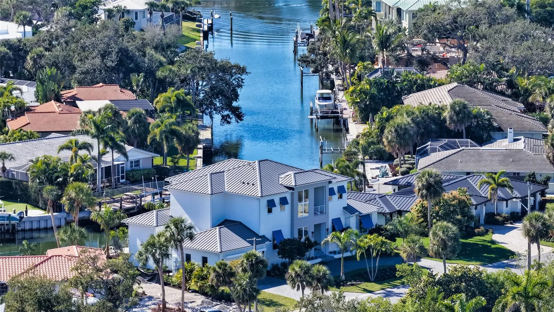 558 Venice Lane Sarasota FL 34242