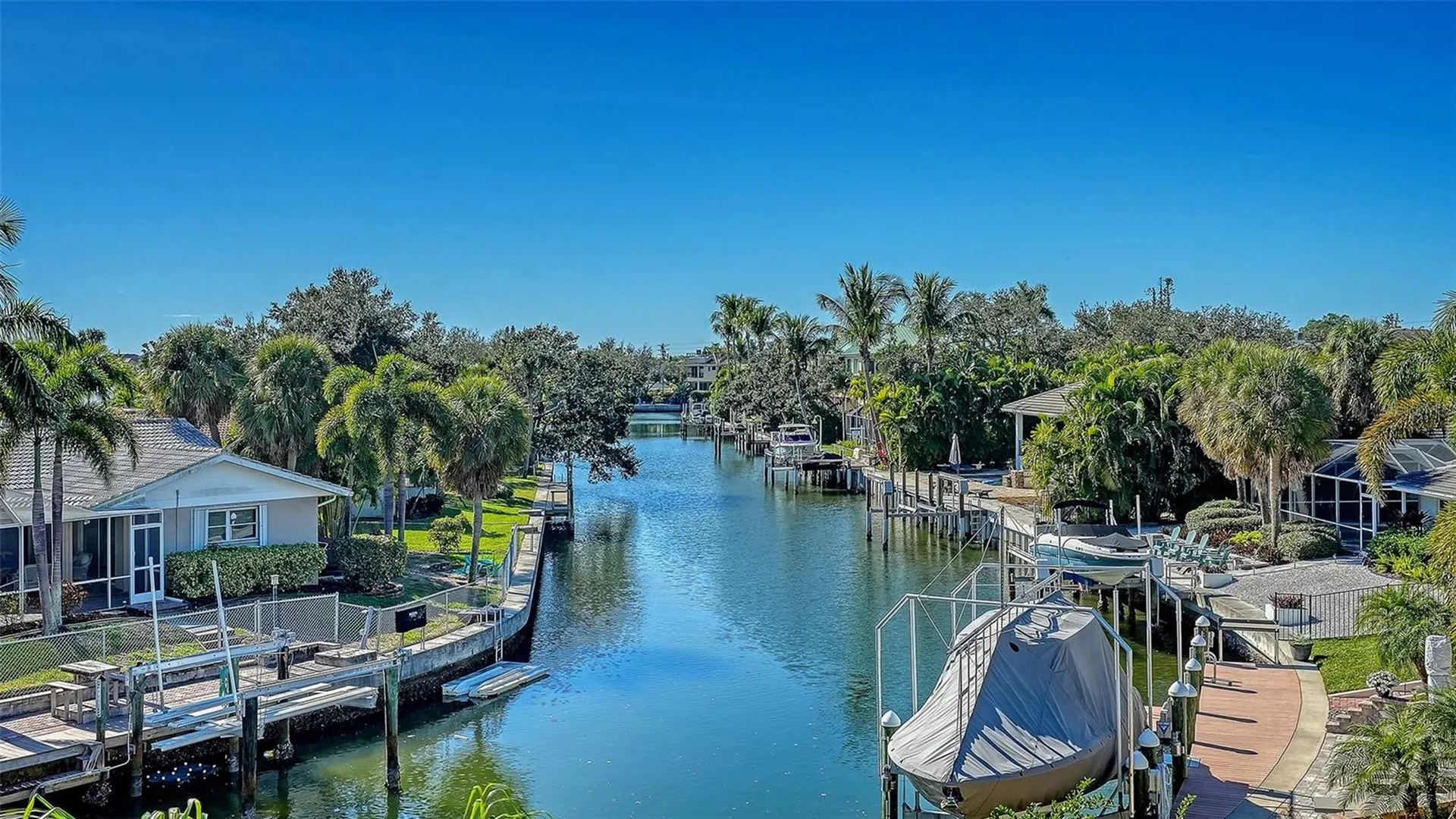 558 Venice Lane Sarasota FL 34242