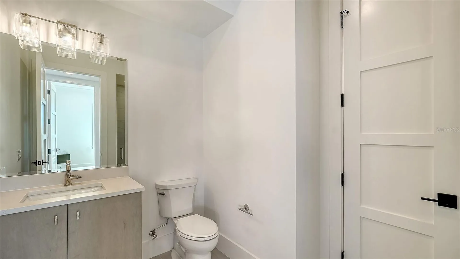 558 Venice Lane Sarasota FL 34242