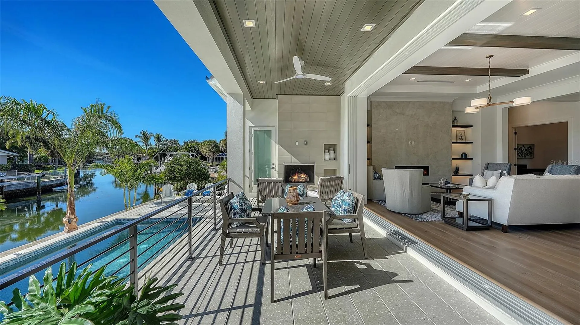 558 Venice Lane Sarasota FL 34242