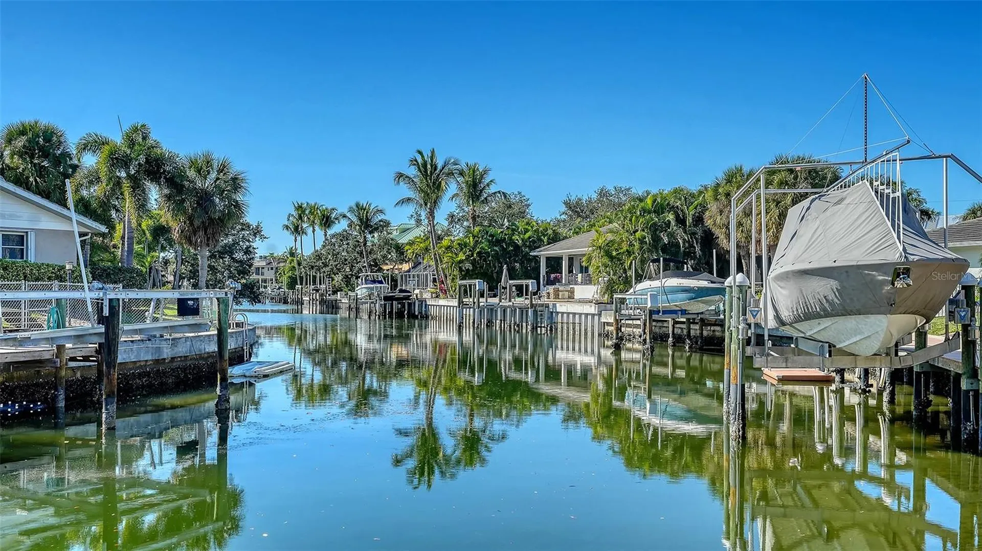 558 Venice Lane Sarasota FL 34242