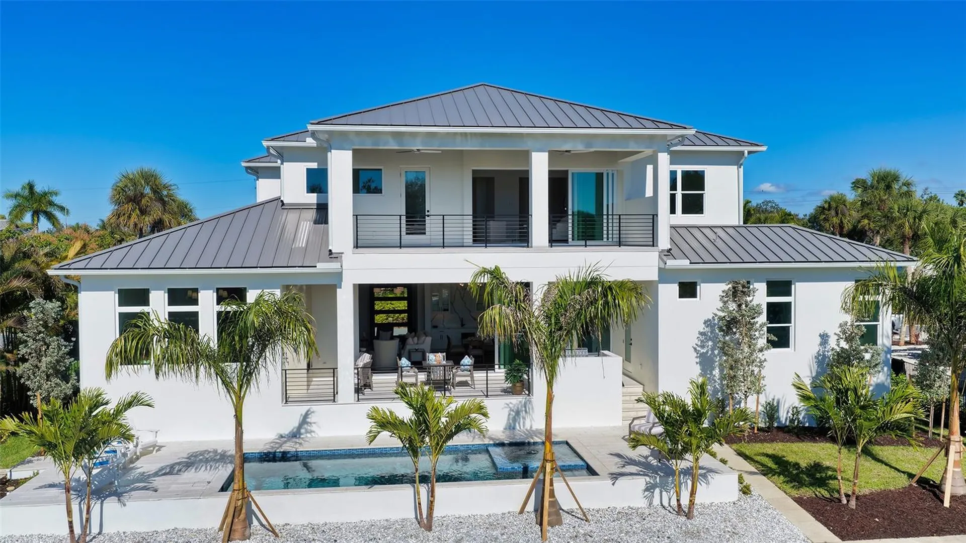 558 Venice Lane Sarasota FL 34242