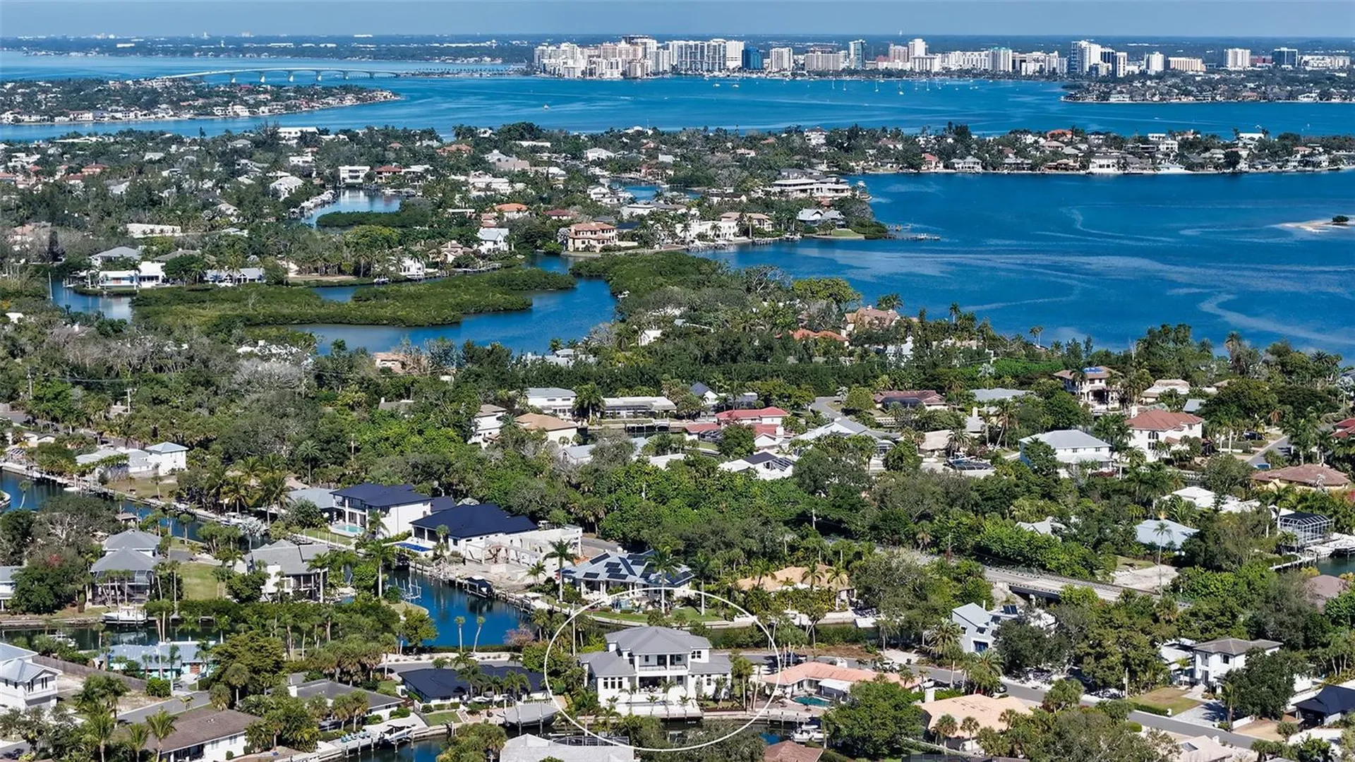558 Venice Lane Sarasota FL 34242