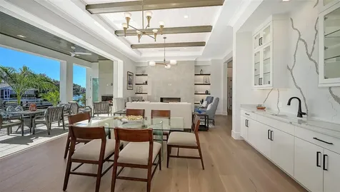 558 Venice Lane Sarasota FL 34242