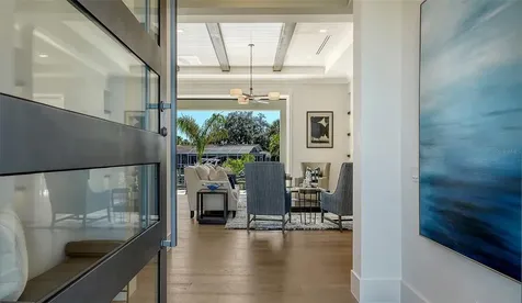 558 Venice Lane Sarasota FL 34242