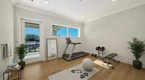 558 Venice Lane Sarasota FL 34242