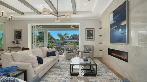558 Venice Lane Sarasota FL 34242