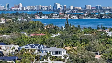 558 Venice Lane Sarasota FL 34242