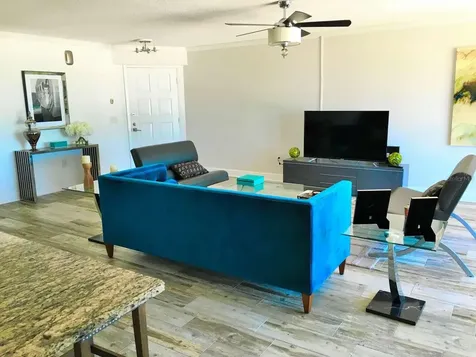 5000 Gulf Boulevard St Petersburg FL 33706