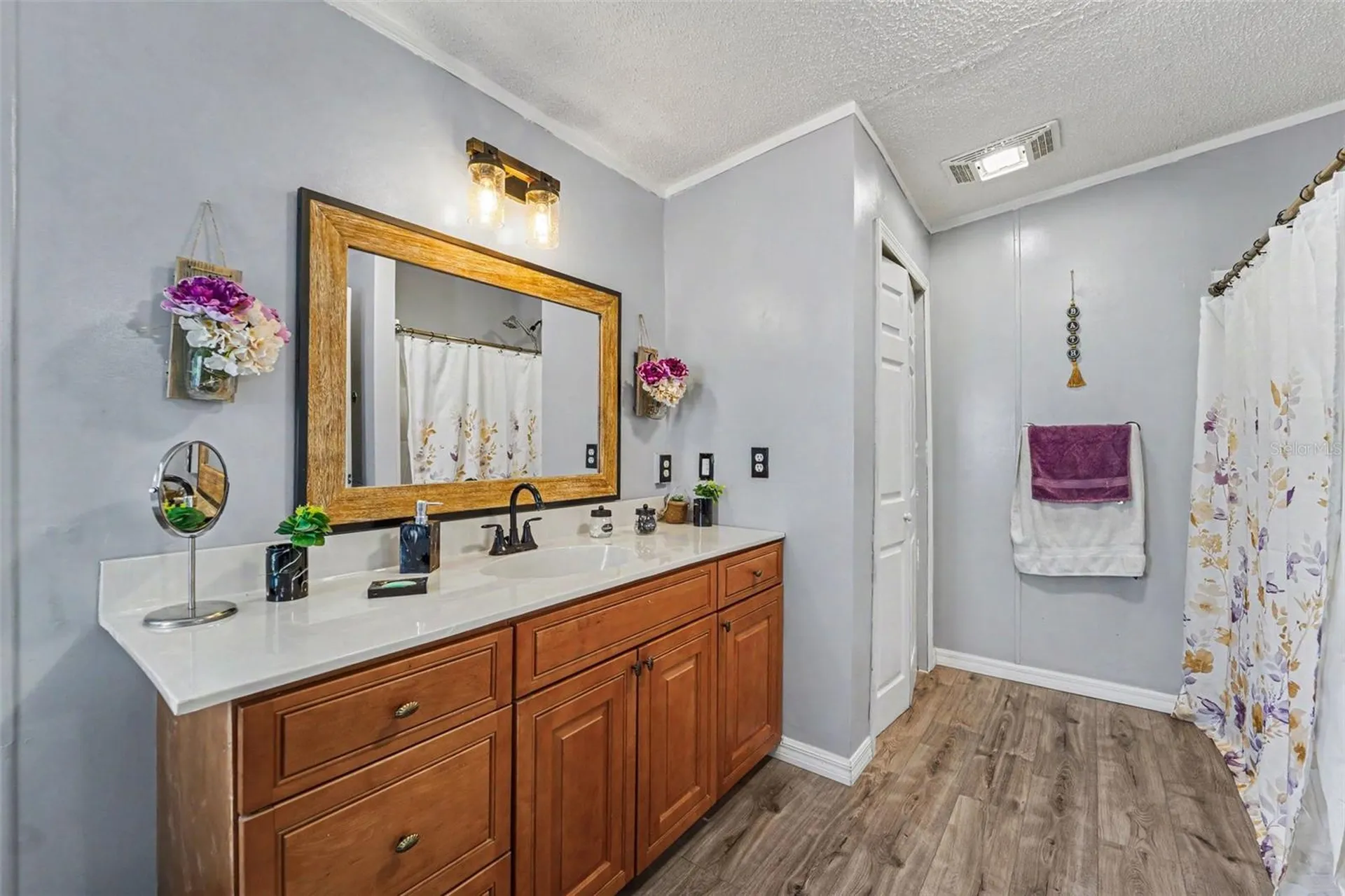6433 Orris Street Zephyrhills FL 33542