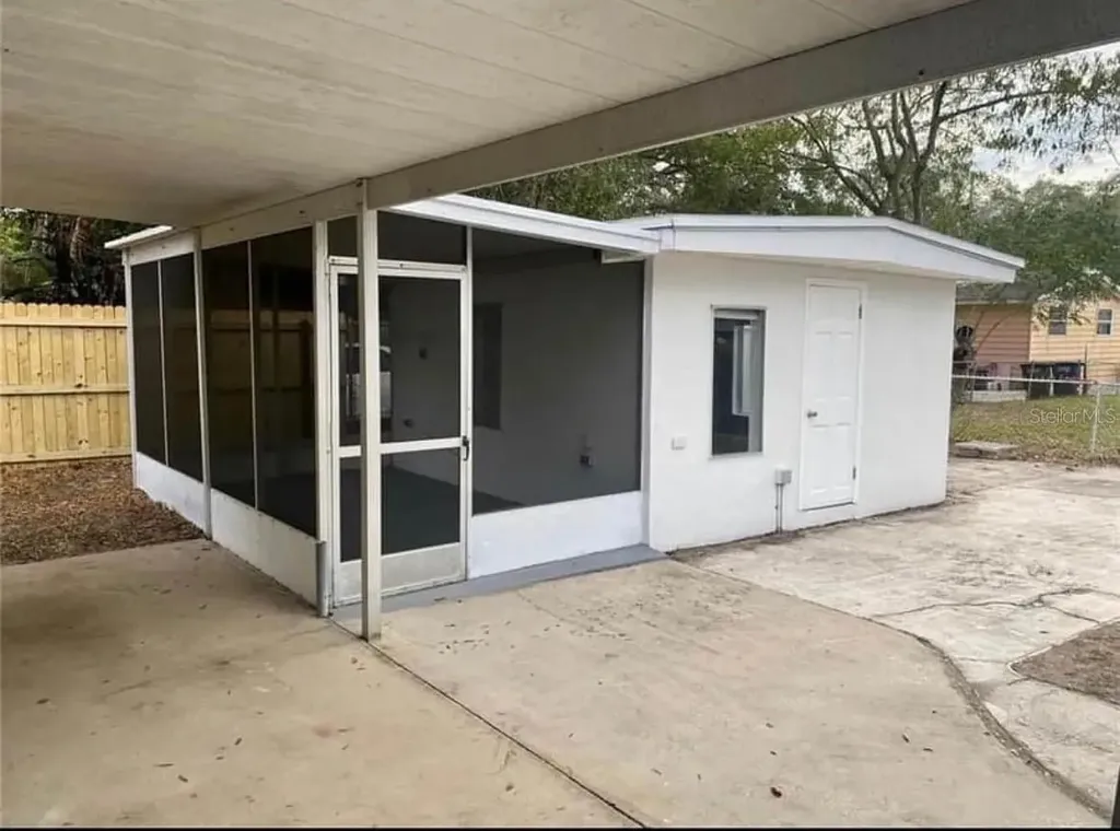 1504 Tilley Avenue Clearwater FL 33756