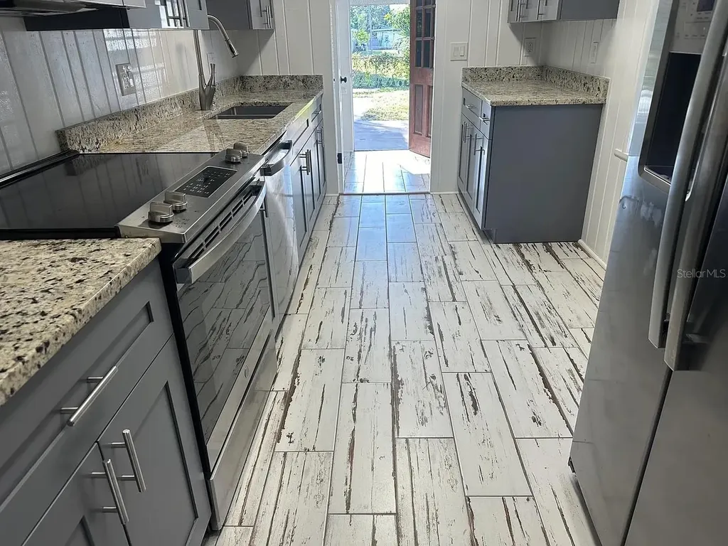 1504 Tilley Avenue Clearwater FL 33756