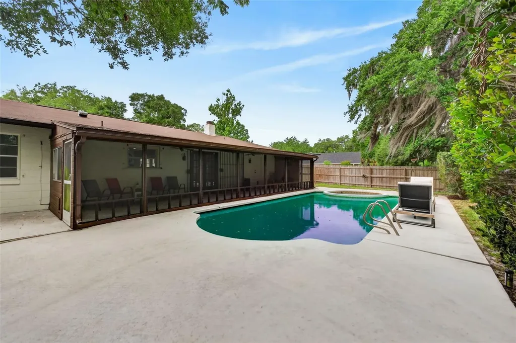 517 San Sebastian Prado Altamonte Springs FL 32714