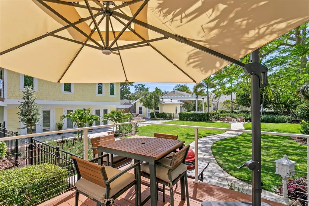 1803 Beach Drive SE St Petersburg FL 33705