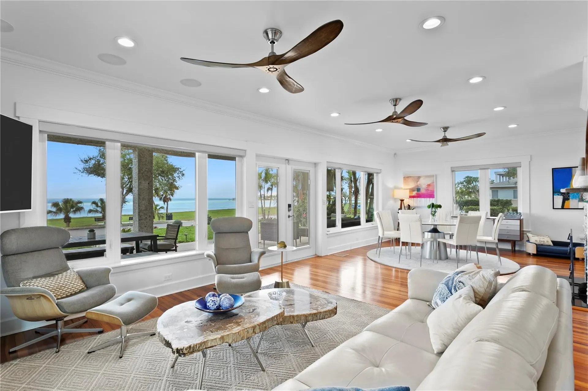 1803 Beach Drive SE St Petersburg FL 33705