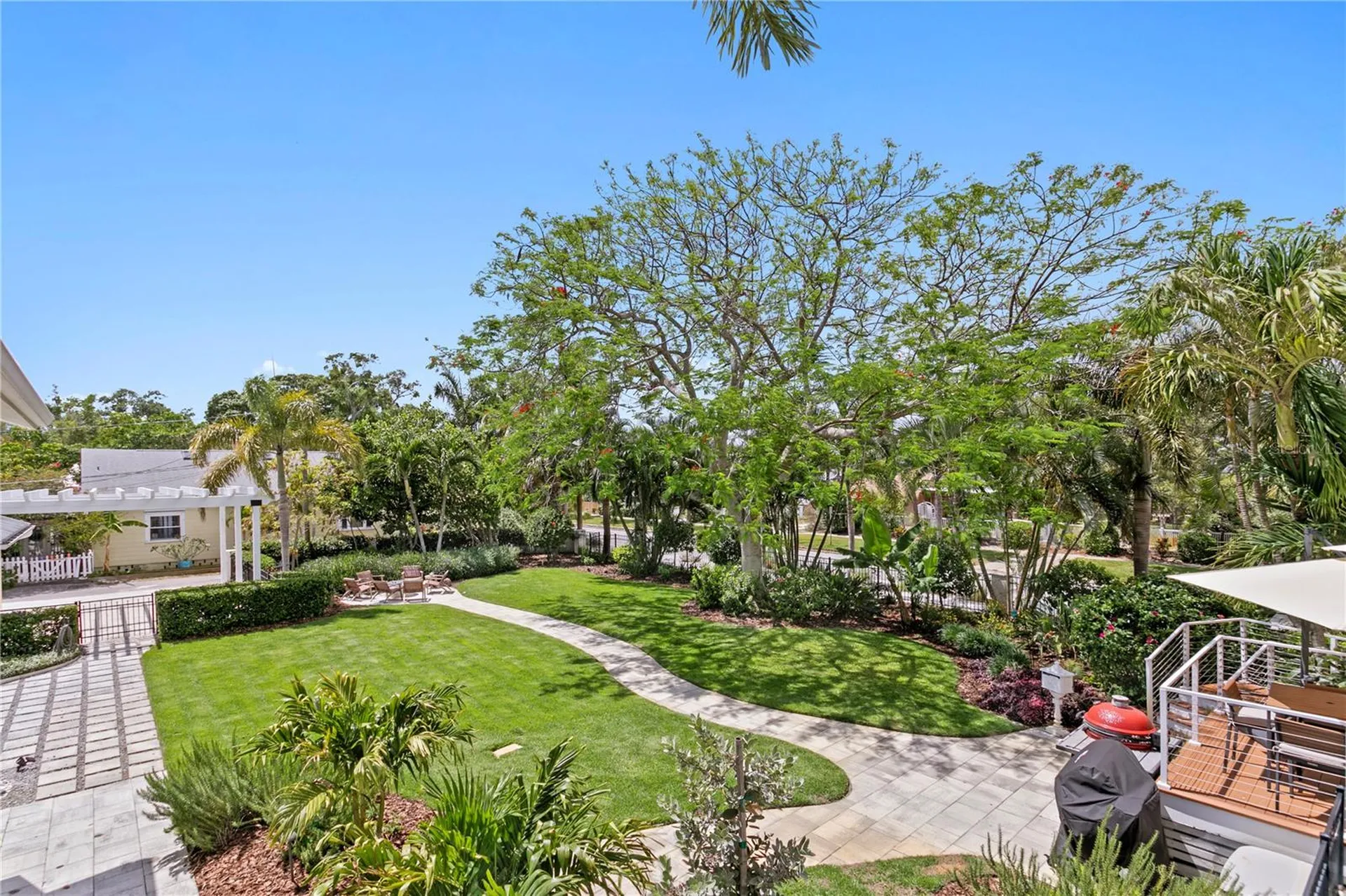 1803 Beach Drive SE St Petersburg FL 33705