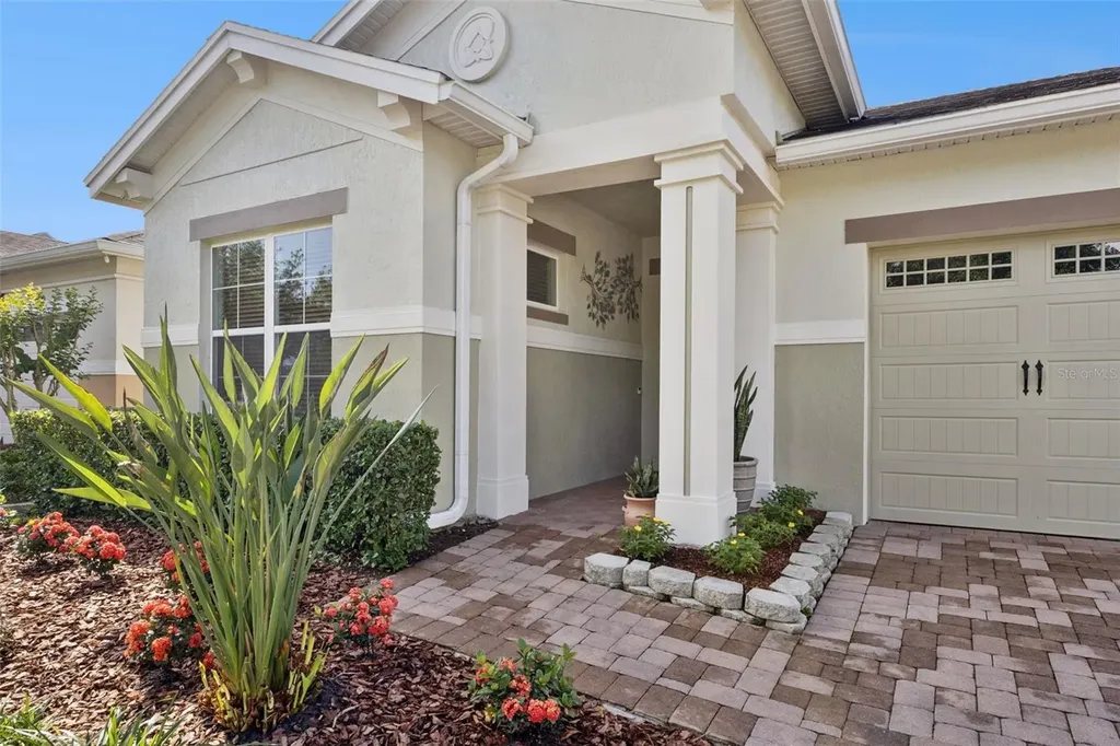 4902 W Fountainwood Drive St Cloud FL 34772