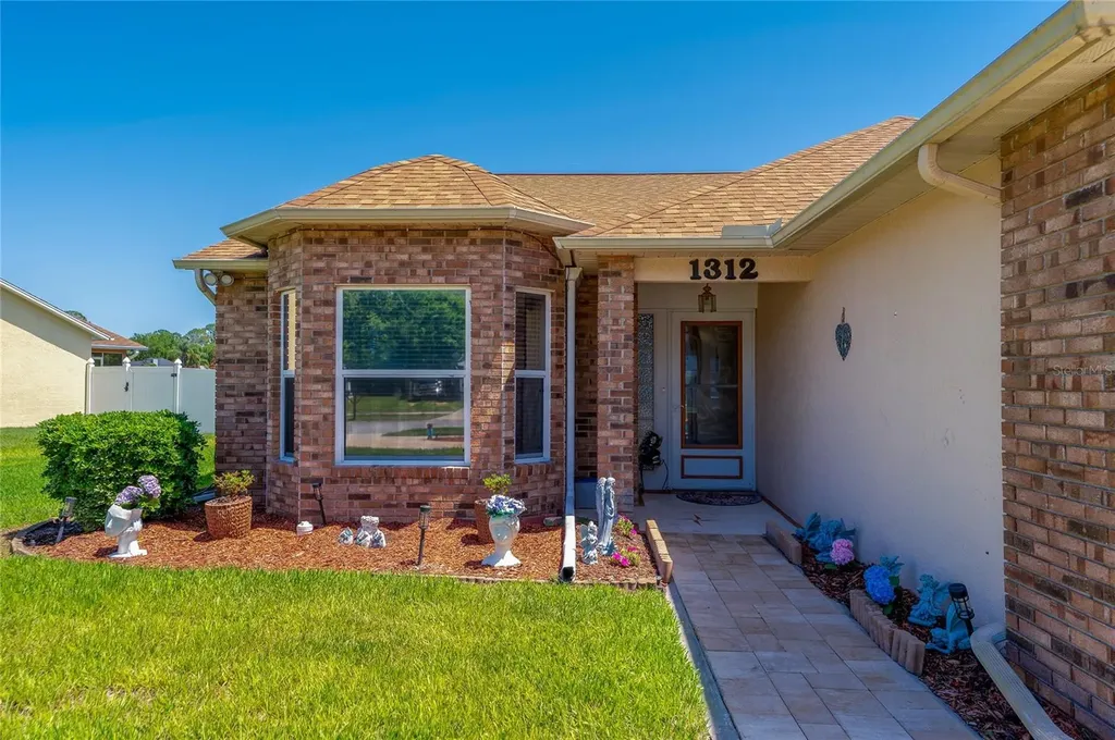 1312 N Wembley Circle Port Orange FL 32128
