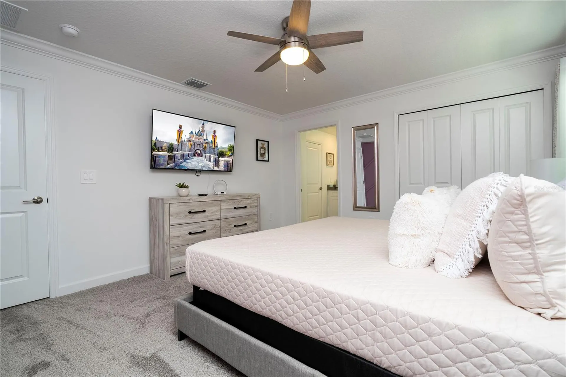 4399 Scene Lane Kissimmee FL 34746