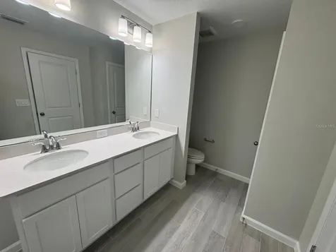 4710 Campsite Loop Orlando FL 32824
