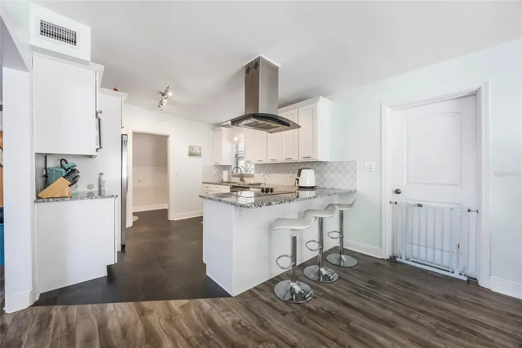 4610 Elaine Place Orlando FL 32812