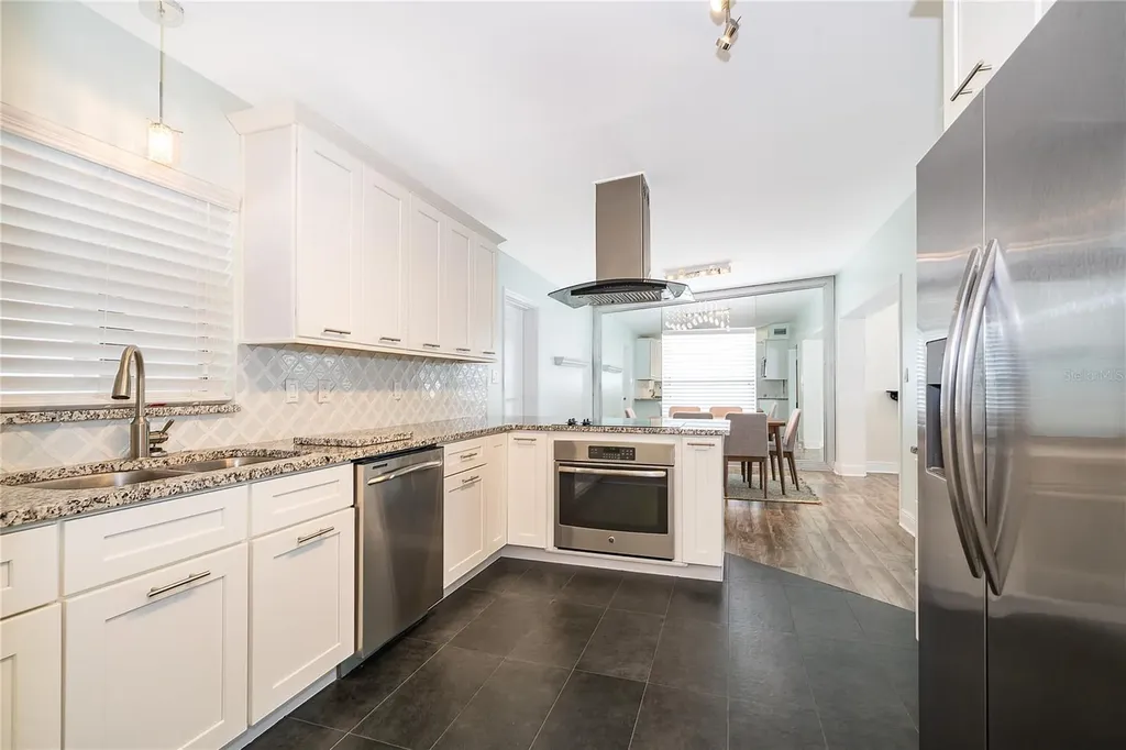 4610 Elaine Place Orlando FL 32812